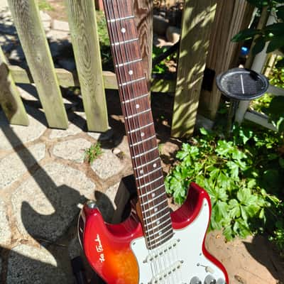 G&L Skyhawk Signature Series 1990 - Cherry Sunburst image 4