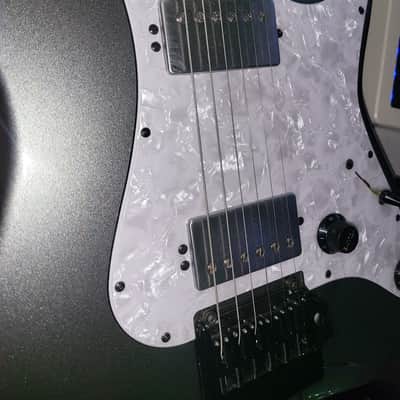 Kiesel Headless Delos 6 w/ Trem  - Gunmetal Gray image 3