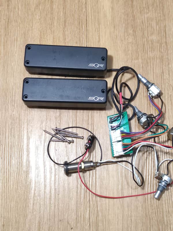 Squier Contemporary Bass Pickups Preamp Set - 5 String image 1