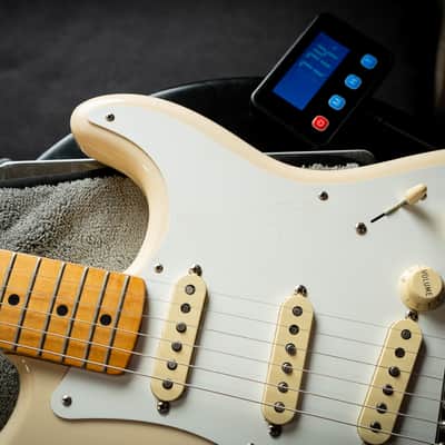 Fender Vintera ’50s Stratocaster – 2019 – White Blonde – Very Good Condition – Upgraded Graph Tech Saddles – w/ Gig Bag image 13