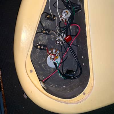 1987 Charvel Model 4 HSS with Rosewood  Fretboard  Pearl White electric guitar made in japan kahler tremolo image 14
