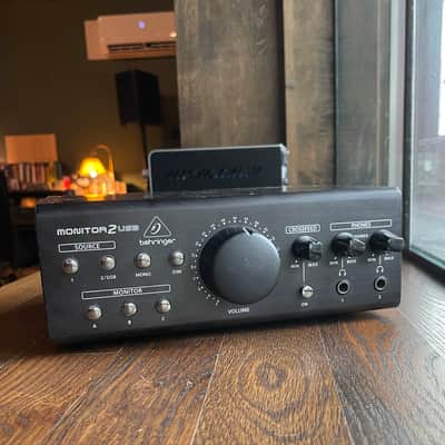Behringer MONITOR2USB Headphone Monitor Controller 2016 - Present - Standard image 2