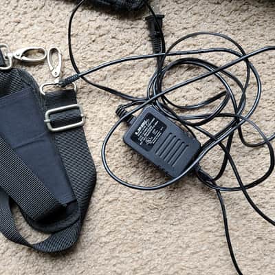Line 6 POD xt Live Multi-Effect and Amp Modeler with Version 3 firmware and gig bag image 8