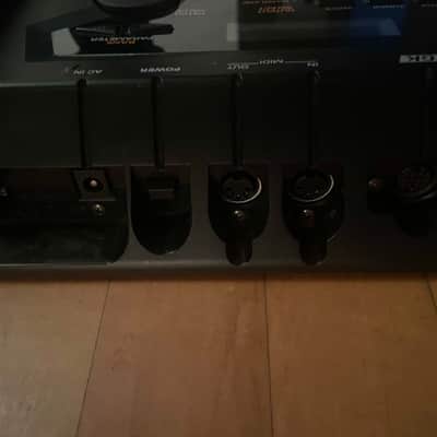Roland GR-33 2000s - Black - Excellent image 4