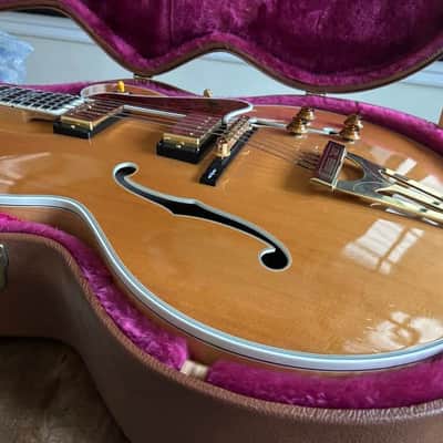1998 Gibson  Super 400 CES image 2