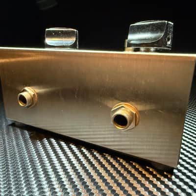 Guild Foxey Lady 2-Knob Fuzz 1960s - Silver image 3