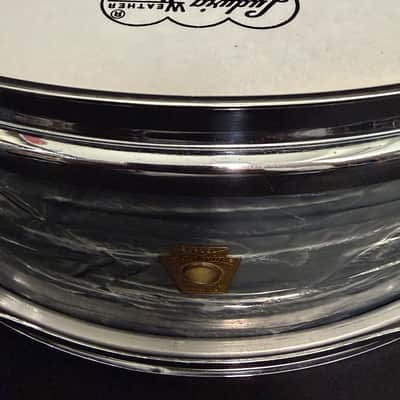 Ludwig Pioneer Snare Drum 14" x 5" 1968 - Sky Blue Pearl image 12