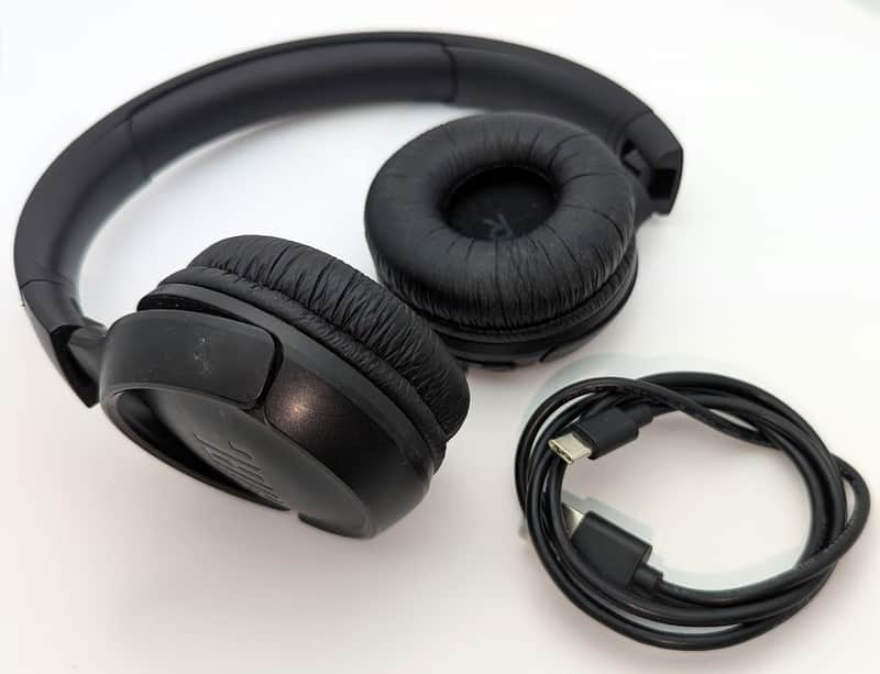 JBL Tune 510BT Wireless On Ear Headphones 2021 - Present - Black image 1