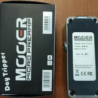 Mooer 004 Day Tripper Micro Preamp 2010s - Black/Brown image 2