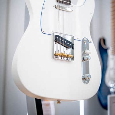Fender Japan LTD HYBRID II TELE RW BLANC image 2