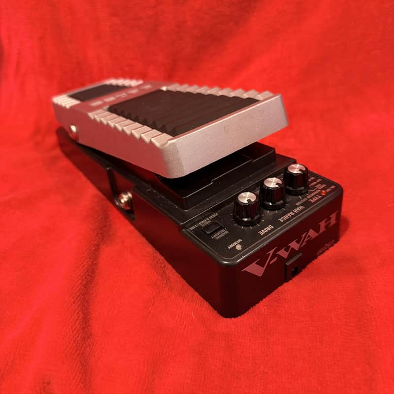Boss PW-10 V-Wah | Reverb