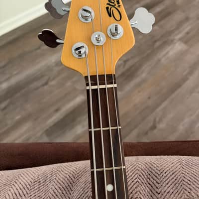 Sterling StingRay Ray34 image 3