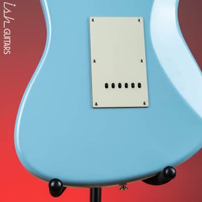 Bilt MERC Electric Guitar Daphne Blue image 9