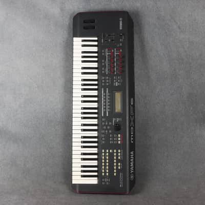 Yamaha MOXF6 Keyboard - 2nd Hand