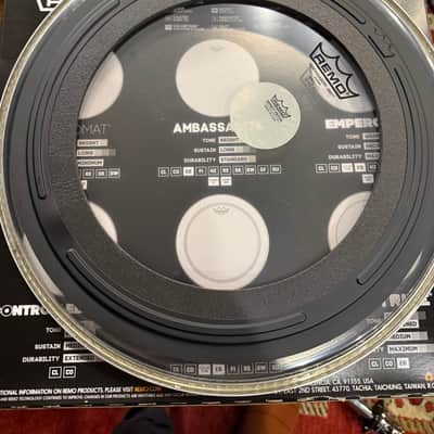 Remo Ambassador SMT 16” Bass Drum Head Clear - Clear image 1