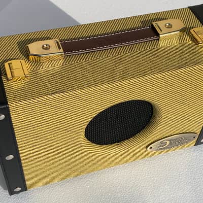 Immagine Luna UKE SA 5 Ukulele Suitcase Amp - 4