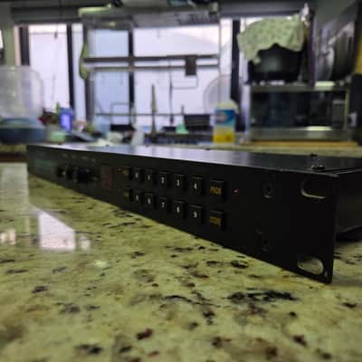 Antares AVP-1 Vocal Producer 2010s - Green image 6