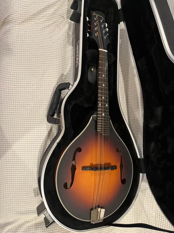 Eastman MD305 Solid Spruce/Maple A-Style Mandolin