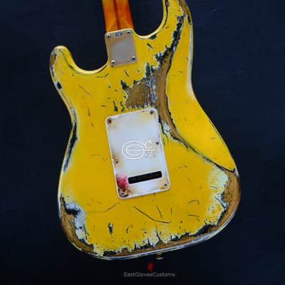 Fender Stratocaster 50th Anniversary Yellow Heavy Aged Relic (RARE) image 14