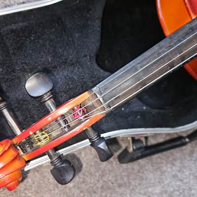 K Schiller Student size 4/4 violin w/ case.  Miss soundpost image 7
