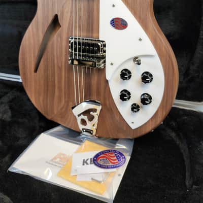 Rickenbacker 330 Walnut, Semi-Hollowbody, 21 Fret, Gotoh Tuners, w/HSC image 4