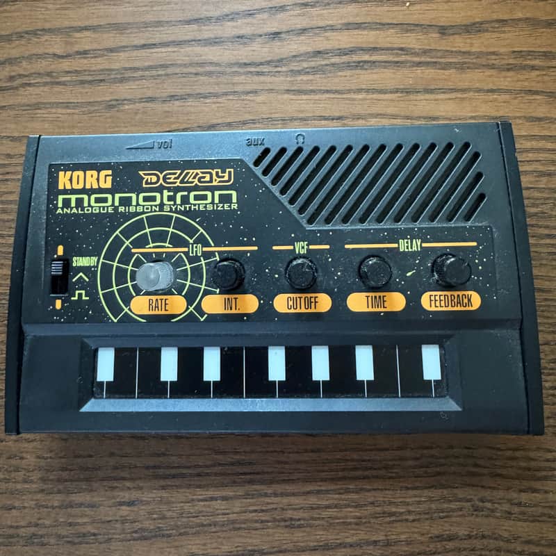 Korg Monotron DELAY Analog Ribbon Synthesizer 2011 - Present - Black image 1