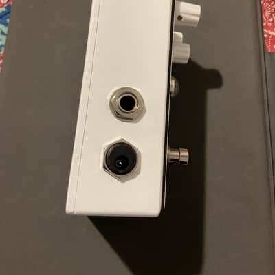 Spaceman Rumblefuzz II White Light Limited Edition image 2