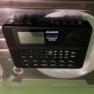 Alesis SR-16 24-BIt Drum Machine 2010s - Black image 2