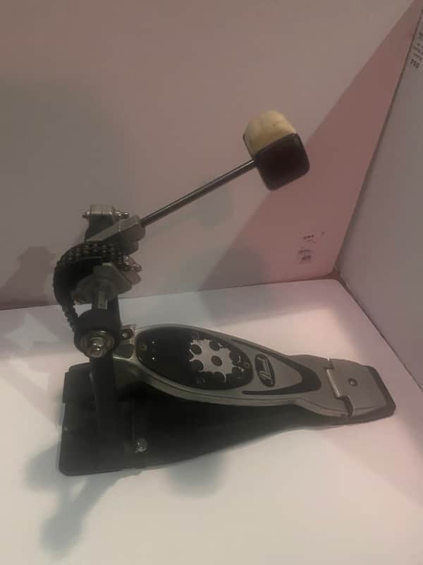 Pearl P2000C PowerShifter Eliminator Chain-Drive Single Bass Drum Pedal