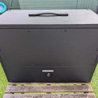 Peavey 112-6 25W 1x12" Cabinet with Greenback image 2