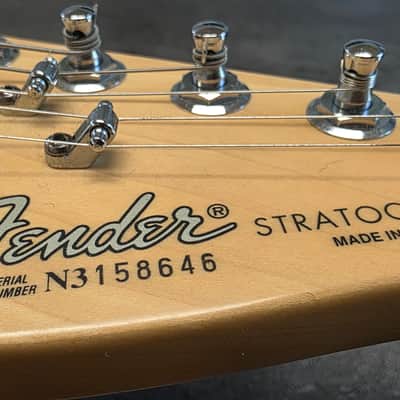 Fender 40th Anniversary American Standard Stratocaster 1993-1994 RARE Custom Color Limited Special Edition FSR CARIBBEAN MIST Time Capsule CASE QUEEN Aqua Marine Ocean Blue Green Turqoise USA Strat Vintage 90s Guitar image 20