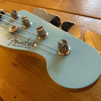 Fender Japan Exclusive Limited Edition 2023 FSR Daphne Blue Precision Bass Alder with Matching Headstock image 6