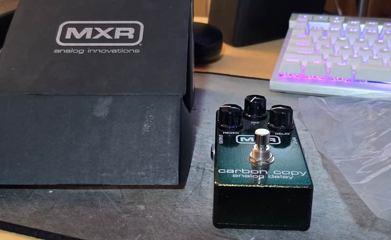 MXR M169 Carbon Copy Analog Delay