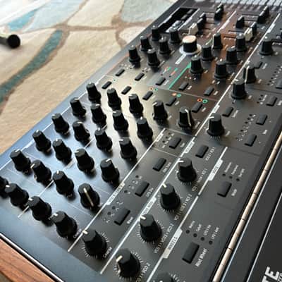 Arturia MatrixBrute 49-Key Synthesizer 2017 - Present - Black image 10