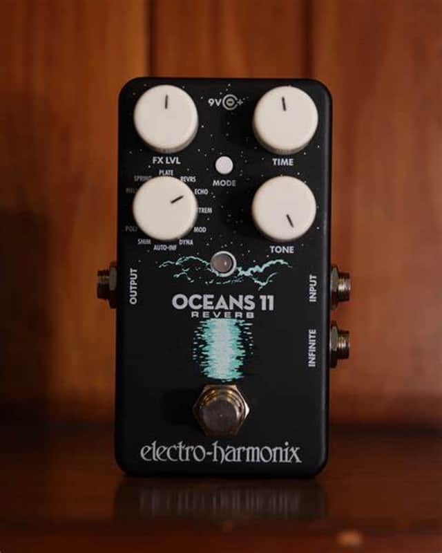 Electro-Harmonix Oceans 11 Reverb Pedal - Oceans11 **SUPER-MEGA-CLEAN!! - complete in-box!! - ships FREE! image 1