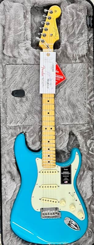 Fender American Professional II Stratocaster electric guitar, Miami Blue + Case image 1