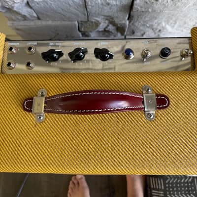 Carl’s Custom Amps Tweed Deluxe 2000 - Tweed image 3