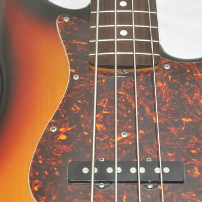 Fender Japan Jazz Bass Electric Guitar Ref No 7663 image 5