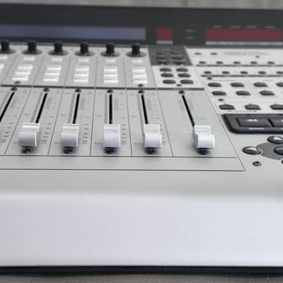 Mackie MCU Pro Universal DAW Control Surface image 5