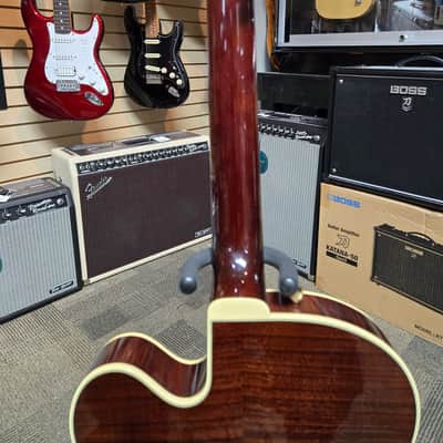 Gretsch G6122T-59 Vintage Select Edition '59 Chet Atkins® Country Gentleman® Hollow Body with Bigsby® 2024 - Walnut Stain Lacquer image 9