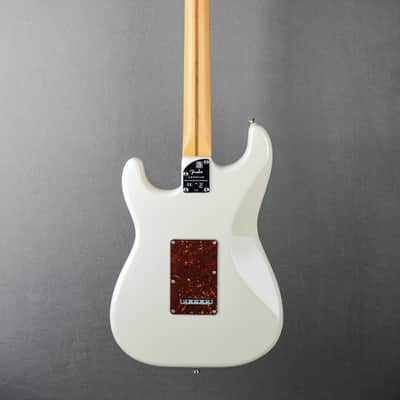 American Professional II Stratocaster HSS - Olympic White w/Maple image 4