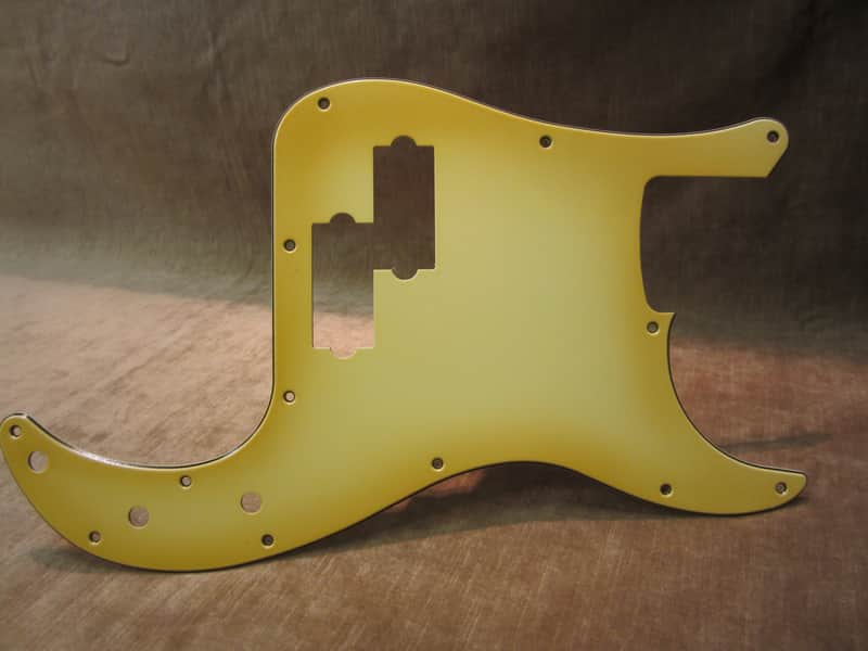 2015 Fender P-Bass 70's Antigua Custom Shop Relic Aged Pickguard Free US Shipping! image 1