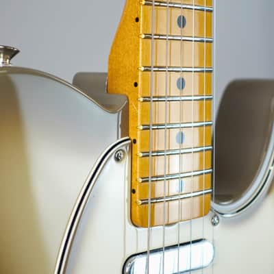Fender Limited Edition Vintera® '60s Telecaster®, Maple Fingerboard - Antigua image 7