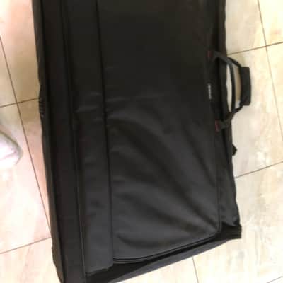 Behringer X32 image 2