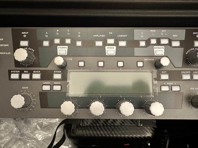 Kemper Amps Profiler PowerRack 600-Watt Digital Modeling Guitar Amp Head with Remote Bild 1