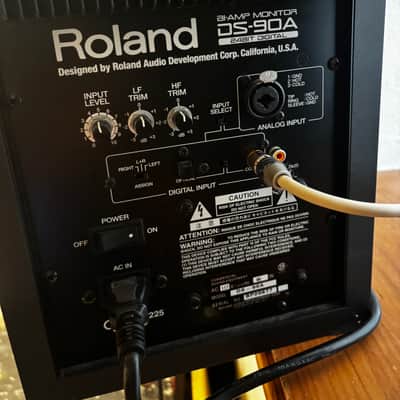Roland DS-90A Bi-Amped Digital Studio Monitor Pair Digital 24 bit adat coax image 7