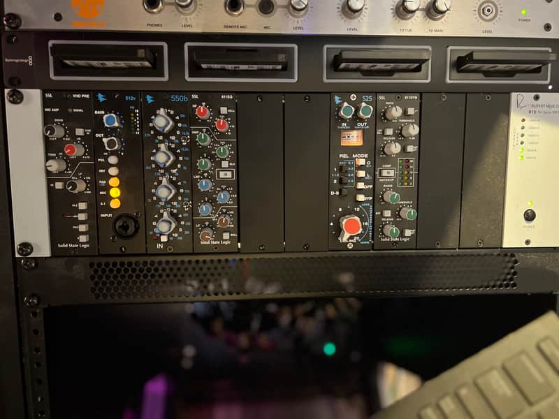 Rupert Neve Designs R10 500 Series Chassis with API and SSL modules image 1