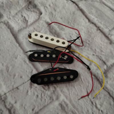 Fender Accessories Standard Stratocaster Pickups image 3
