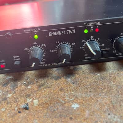dbx 166XL Stereo Compressor / Limiter / Gate 2000s - Black image 5