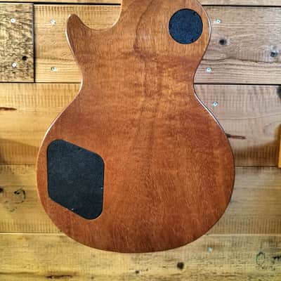 Gibson Les Paul Tribute 2018 Satin Gold Top image 7